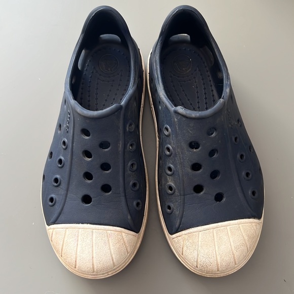 Crocs Sneaker Kid’s size 11 Navy Blue - Picture 2 of 4